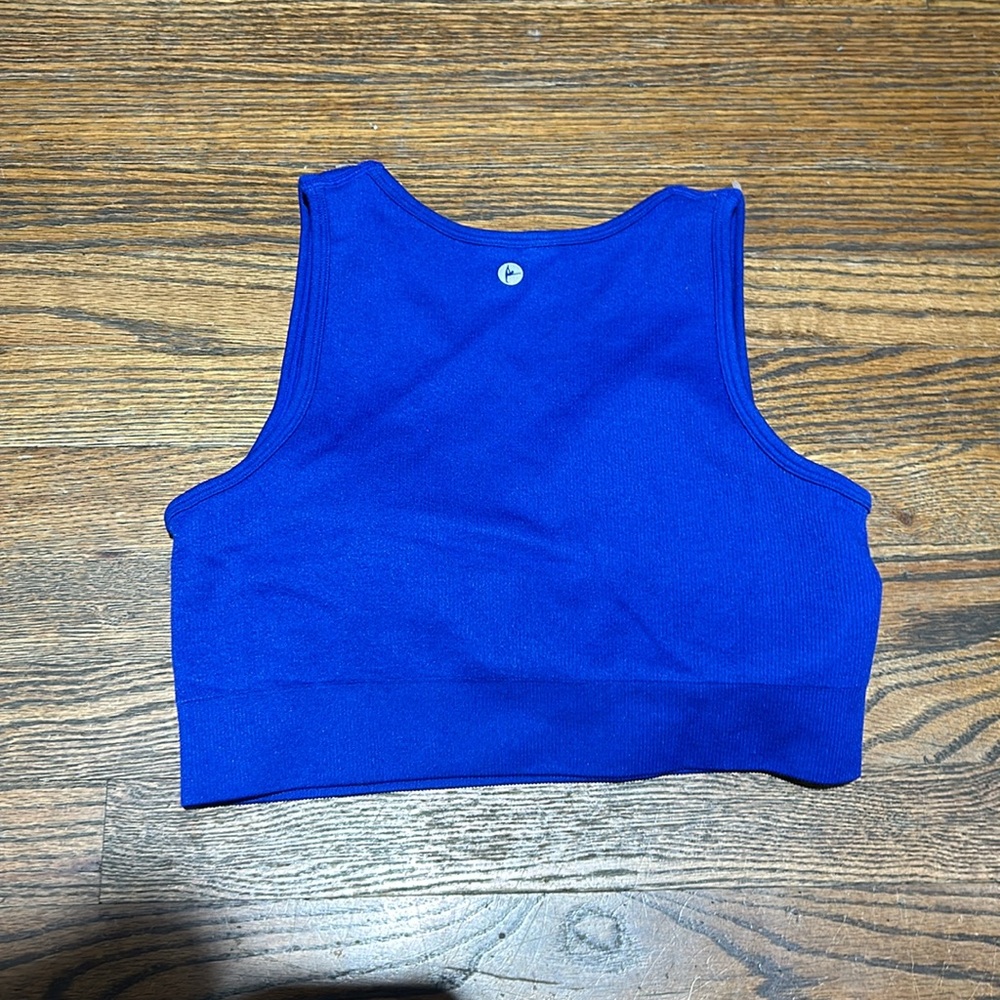90 Degree Sports Bra - Picture 2 of 3
